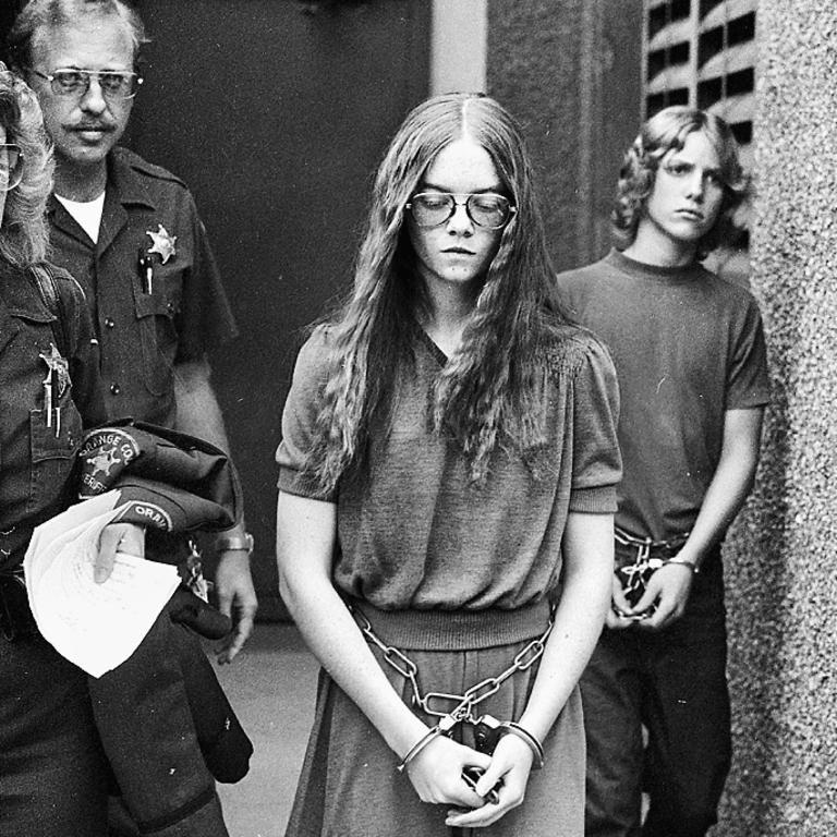 1979年，16岁的布伦达·安·斯宾塞（Brenda Ann Spencer）在加利福尼亚州圣迭戈市杀害了两人后被捕。当被问及作案动机时，她回答道：“我就是不喜欢星期一。”