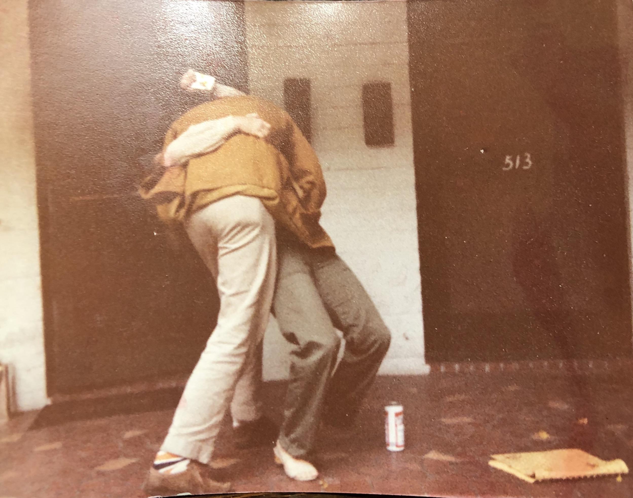 我姑姑和她前夫签离婚协议那天，1970年代