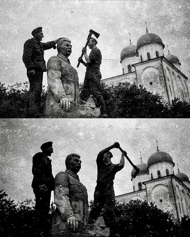 1941年，德国士兵将一座斯大林雕像斩首。