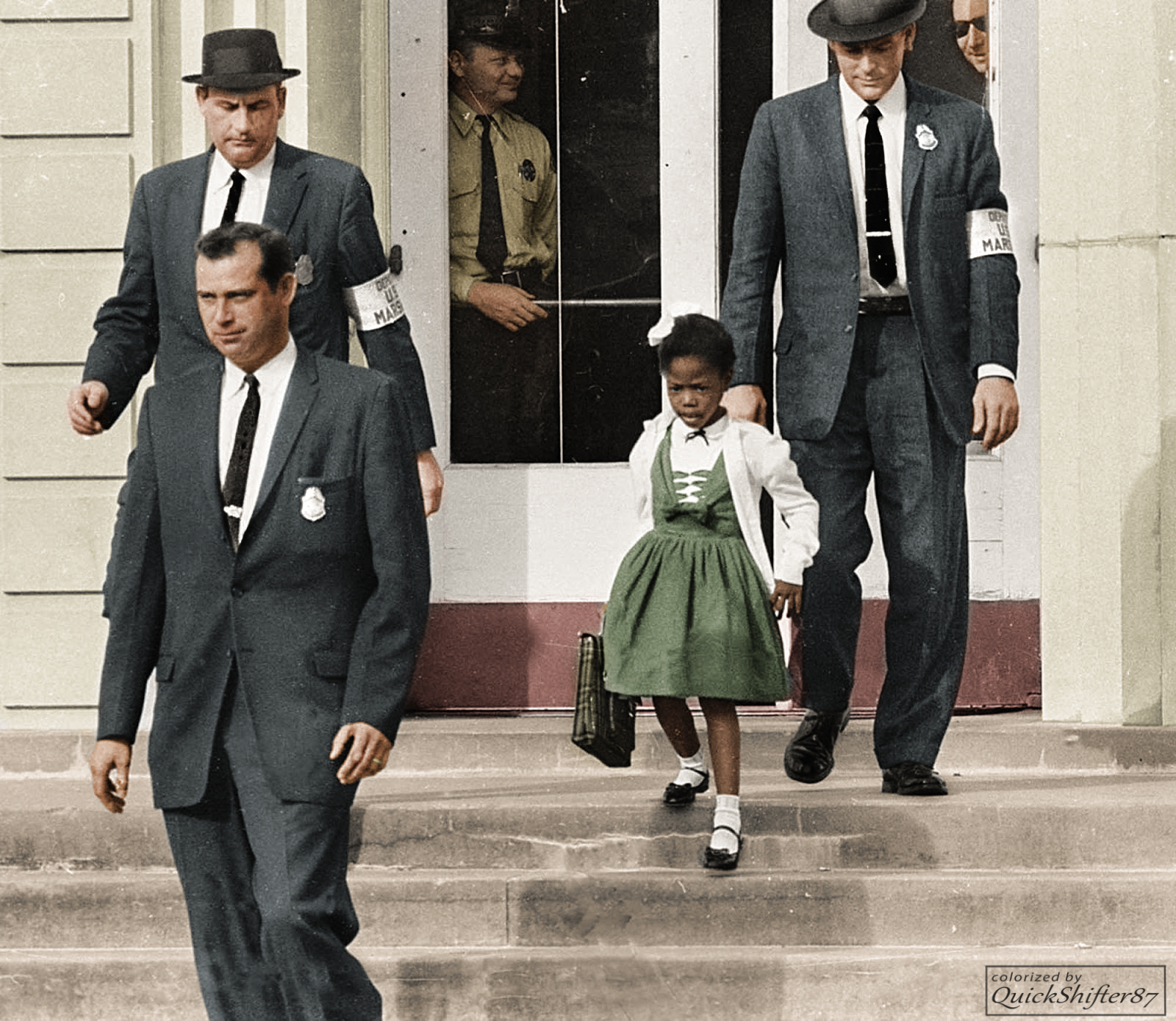 鲁比·布里奇斯——第一位进入白人小学的非裔美国儿童,1960年