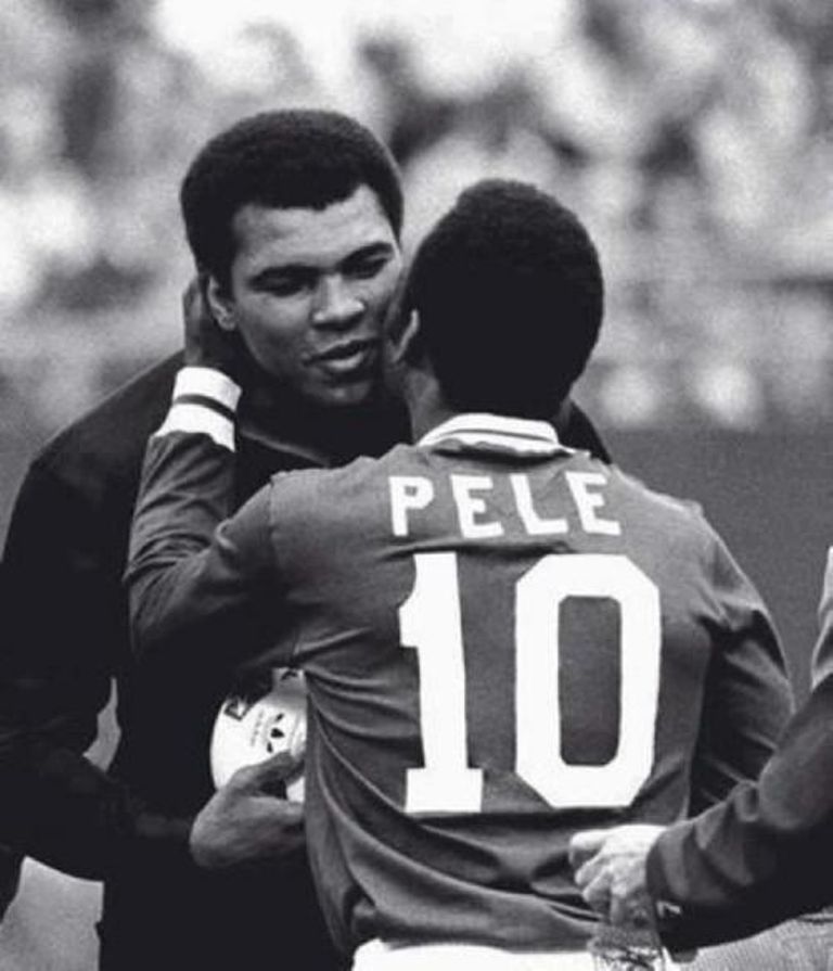 Muhammad Ali plants a congratulatory kiss on Pele at his 'Goodbye Match' - held at the Giants Stadium in East Rutherford, N.J. 1977. After this final match, no player with The Cosmos would ever wear a No.10 jersey again.