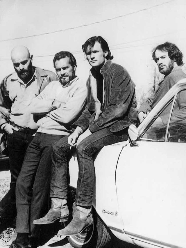 谢尔·希尔弗斯坦（Shel Silverstein）、鲍勃·贝克汉姆（Bob Beckham）、克里斯·克里斯托佛森（Kris Kristofferson）和克里斯·甘特里（Chris Gantry）于1970年在纳什维尔。