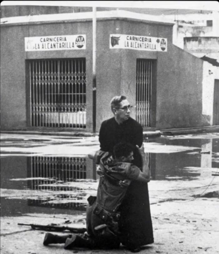 牧师与垂死的士兵，1962年